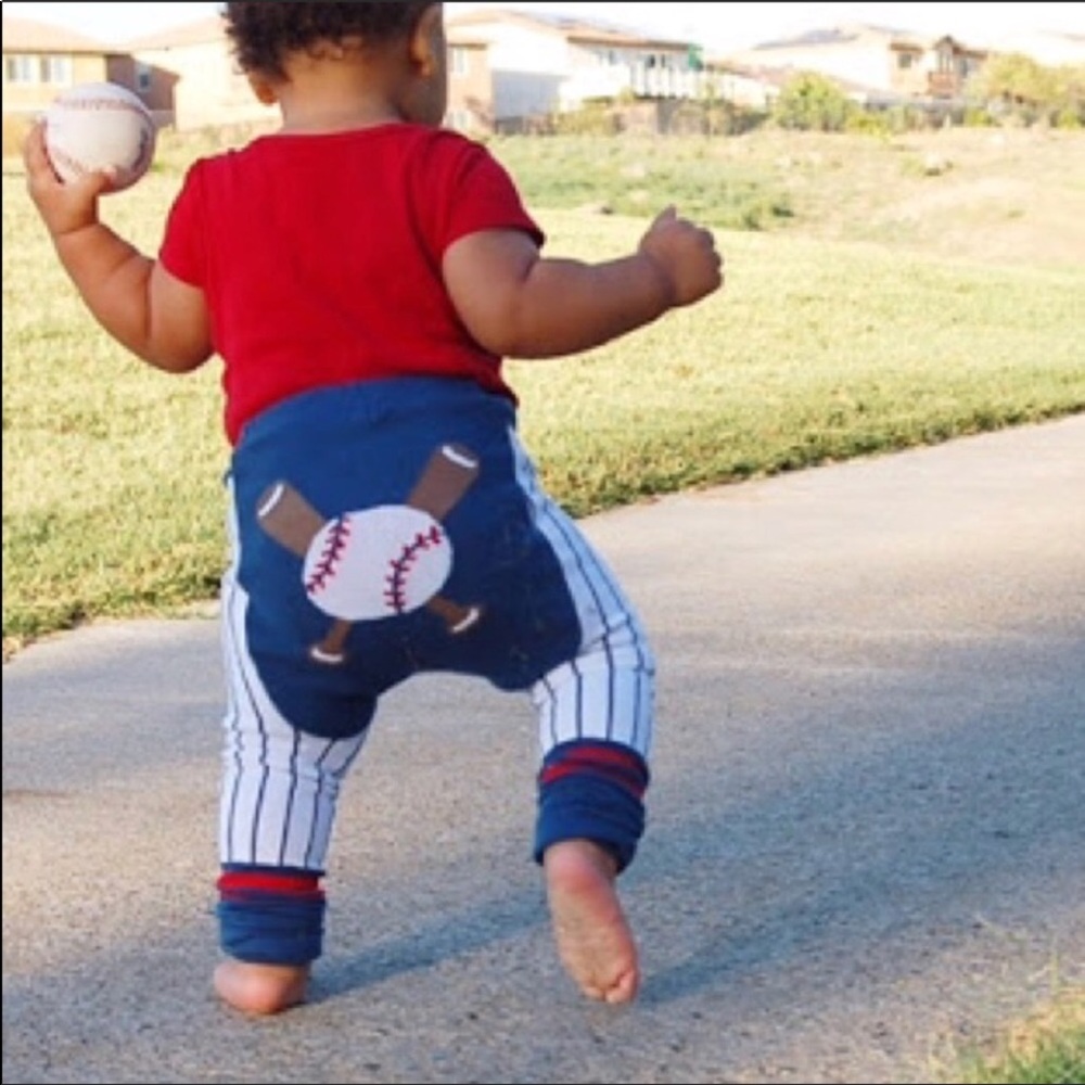 Clearance!! NWT Baseball Leggings!